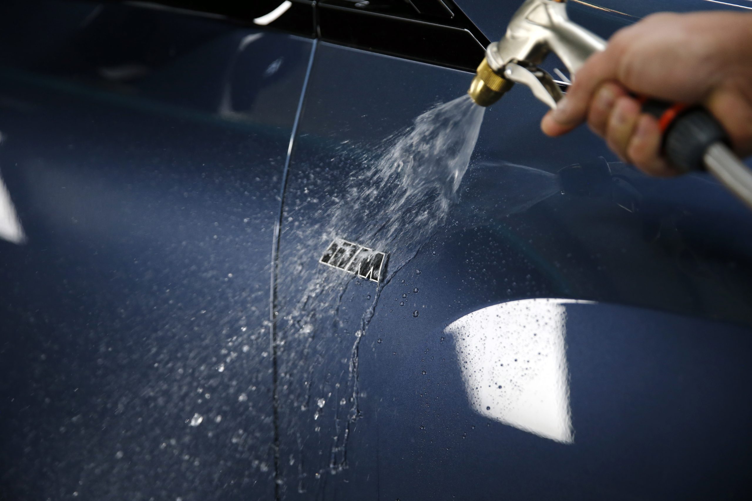 Auto na veilige handwas bij Eye4Clean