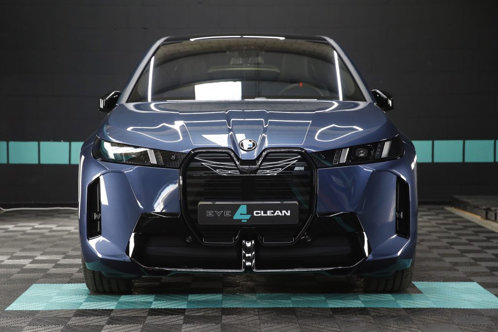 werken bij eye4clean 5 BMW iX M70