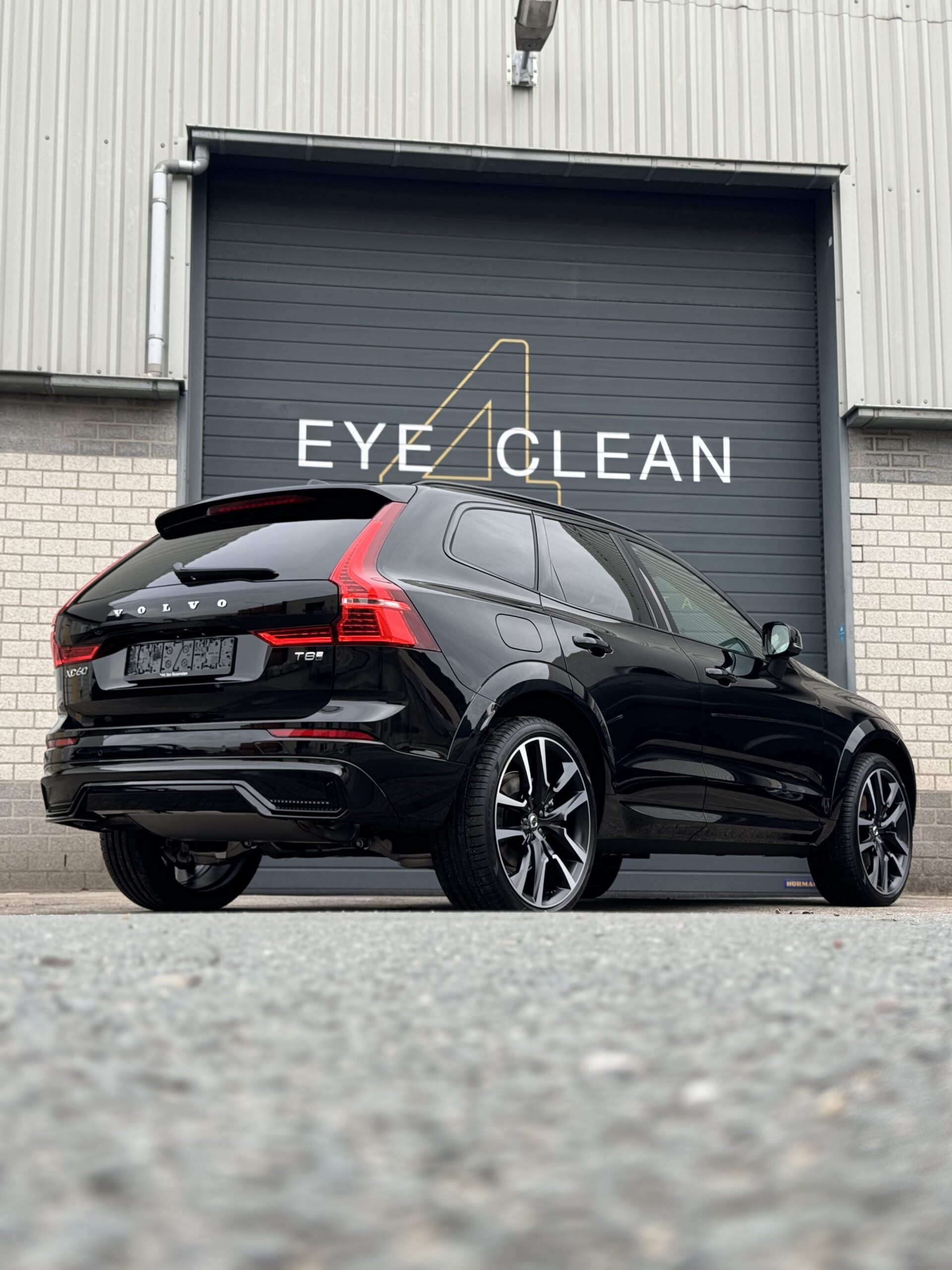 Ramen tinten – Privacy, bescherming en stijl bij Eye4Clean 7 Auto bij Eye4Clean met verzorgde afwerking